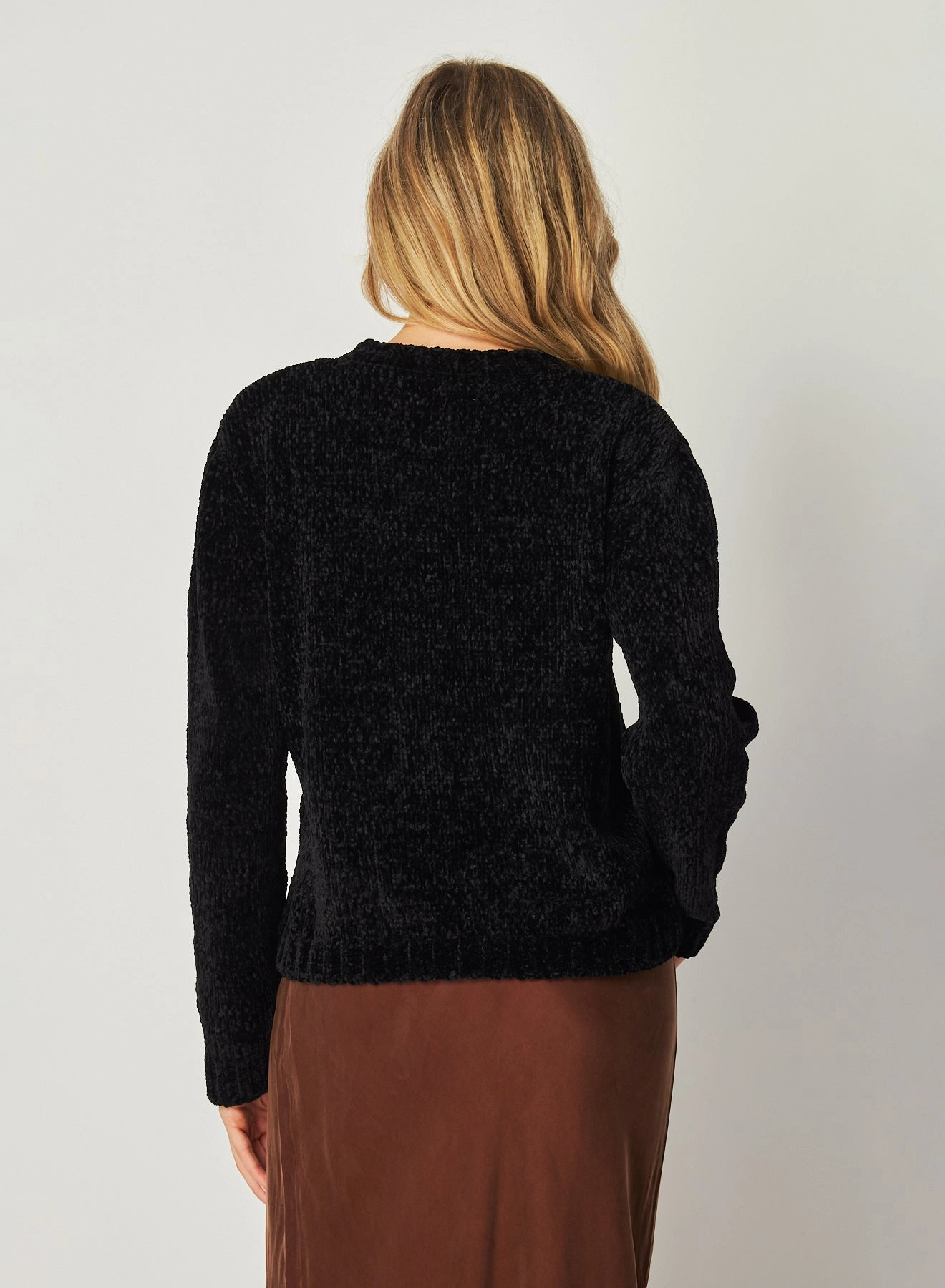 Crew Neck Chenille Sweater - Black