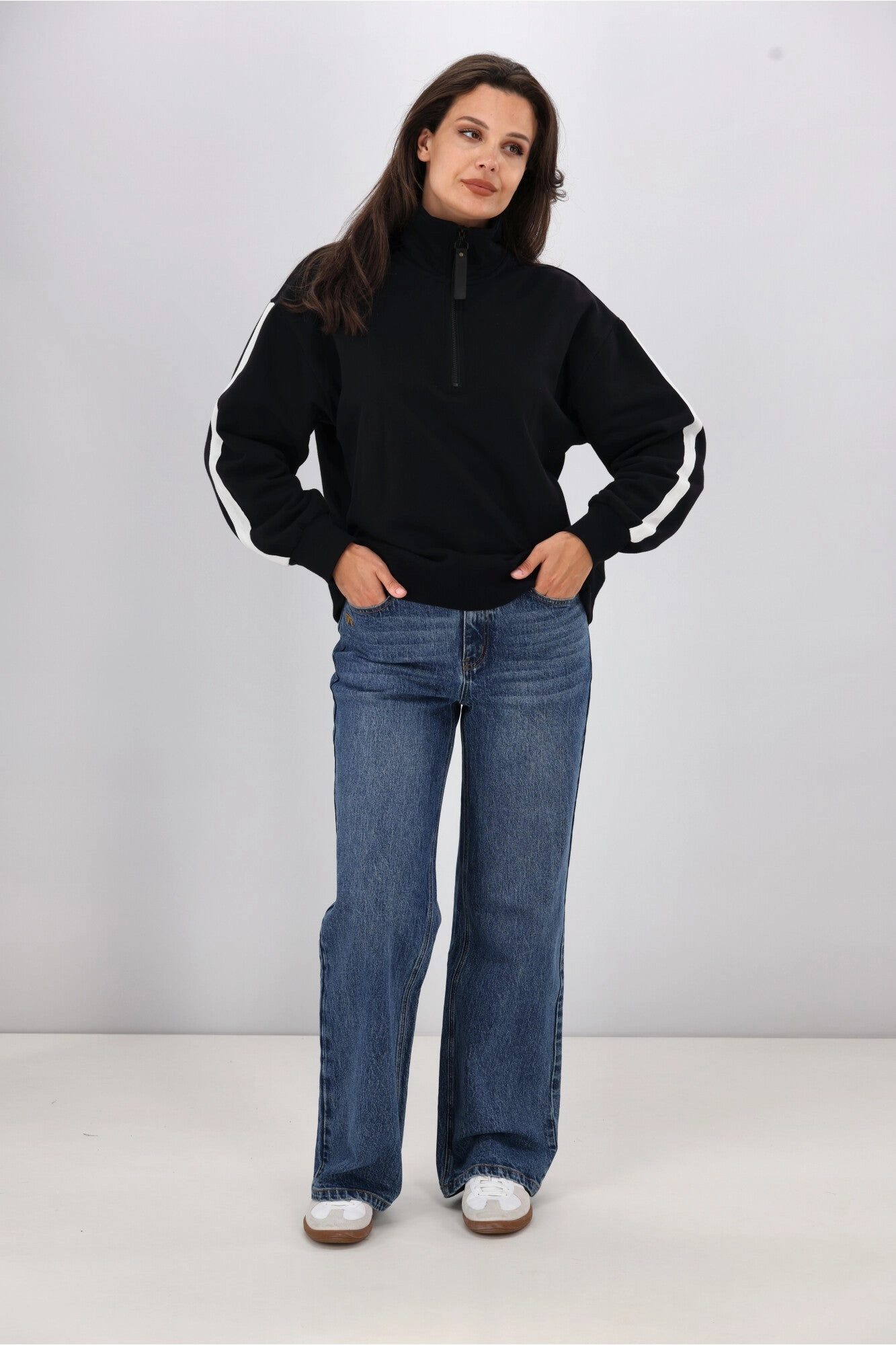 Shine On Essentials Panel 1/4 Zip Black