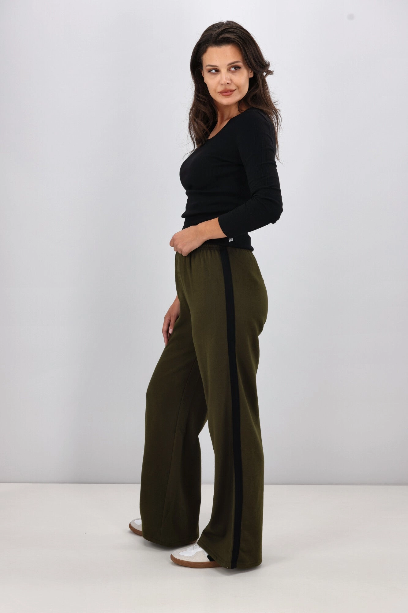 Shine On Essentials Panel Track Pant Olive