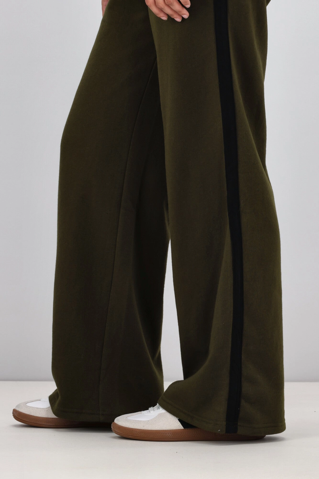 Shine On Essentials Panel Track Pant Olive