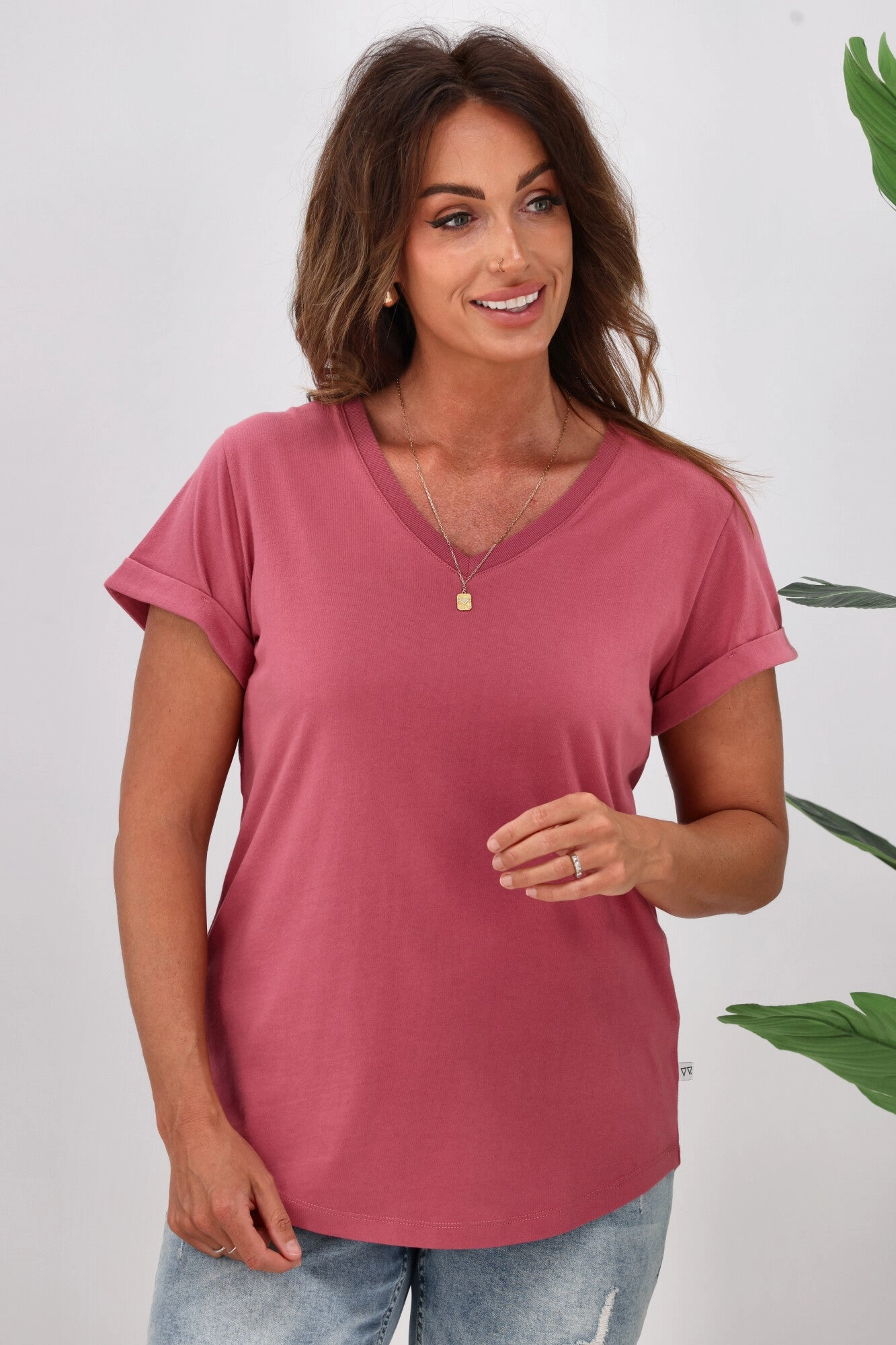 Shine On Essentials V Tee Dusty Rose