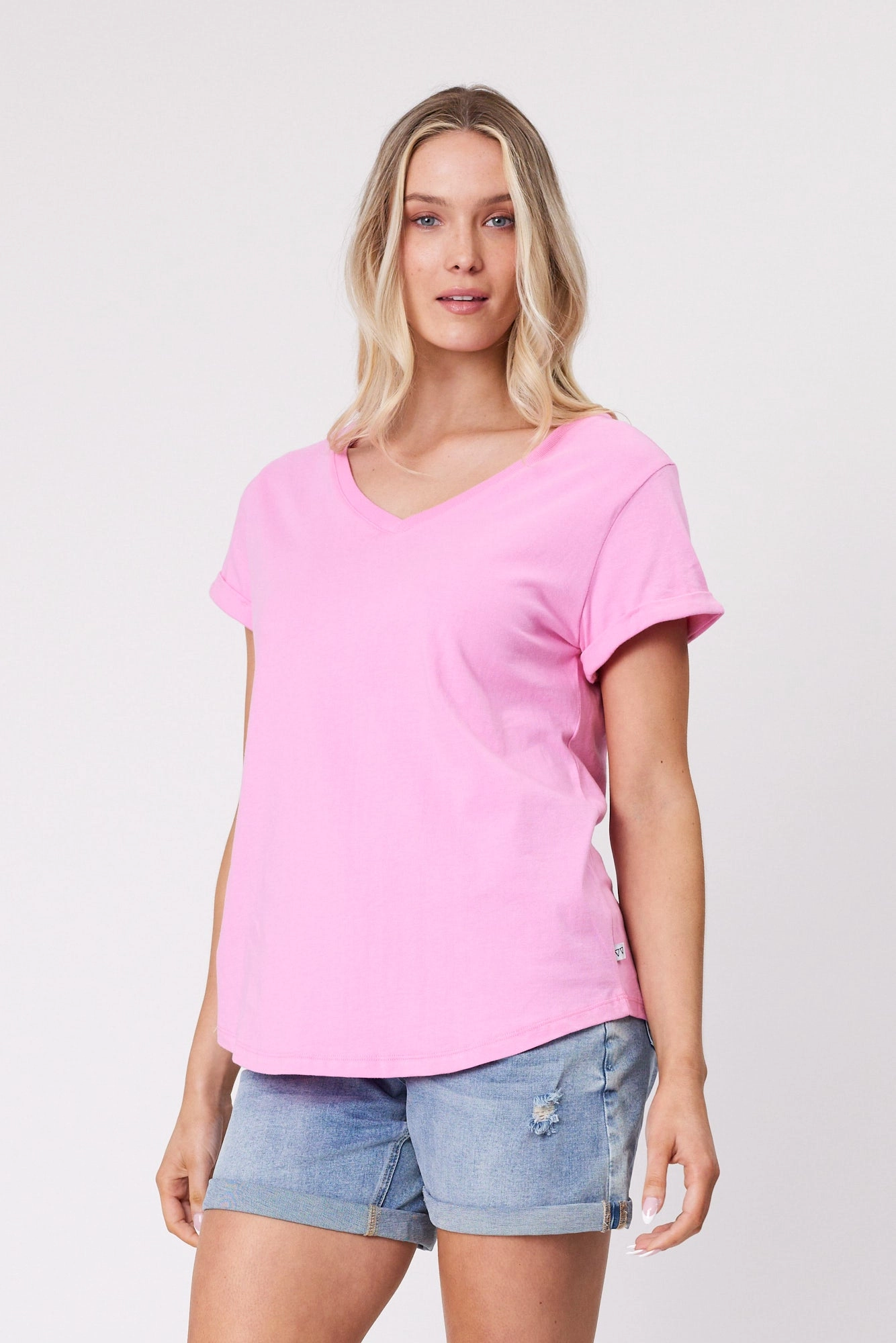 Shine On Essentials V Tee Pink