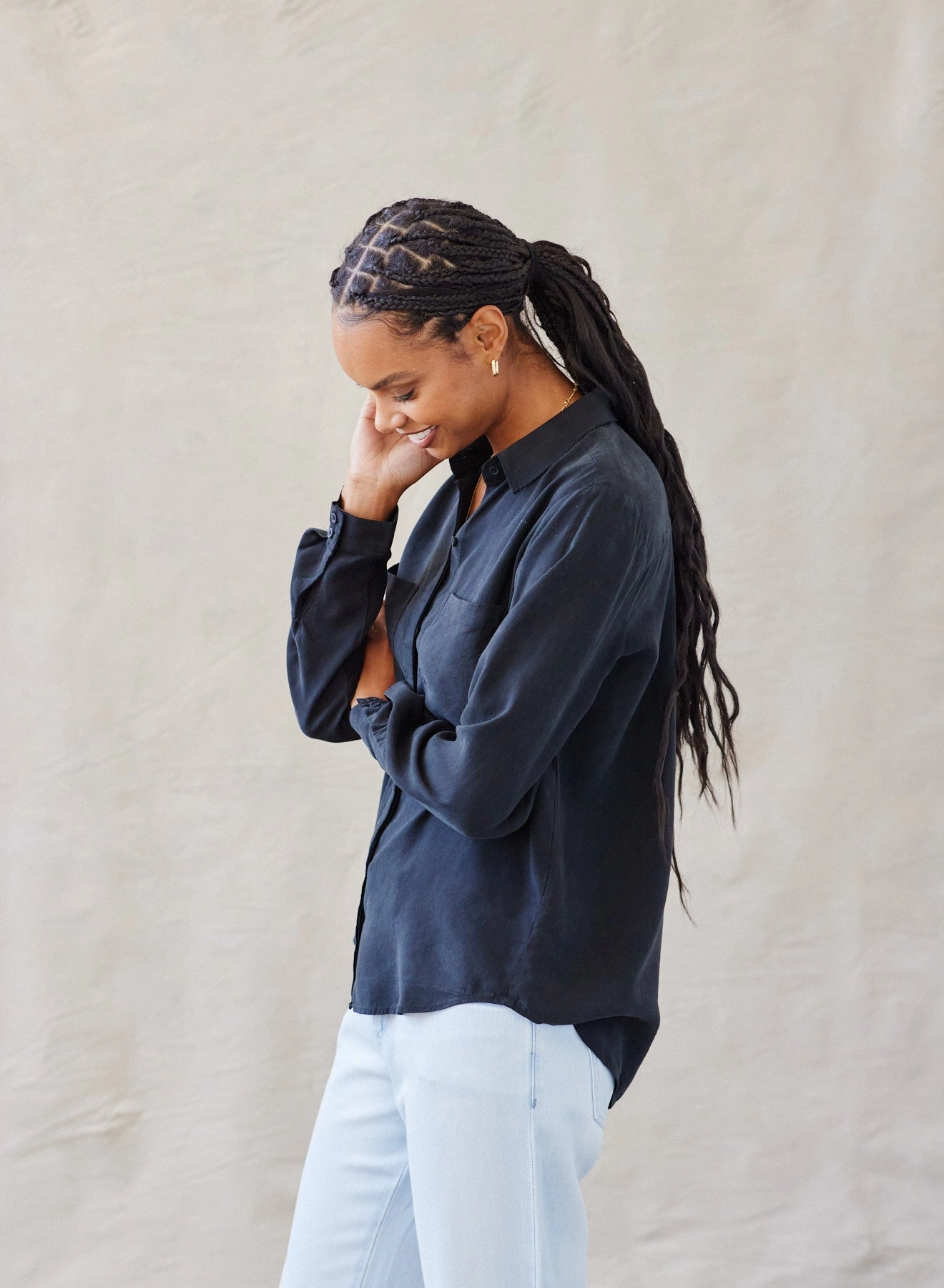 Two Pocket Classic Button Down - Vintage Black